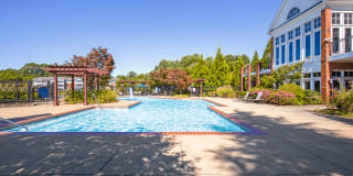 Lakeside at Town Center Apartments Gallery 1