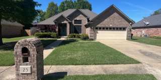 Beautiful 3 Bathroom 2 Bedroom Cabot Home located at 25 Summerset Lane Gallery 1