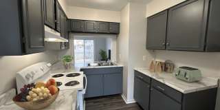 Yorktown Village Gallery 12