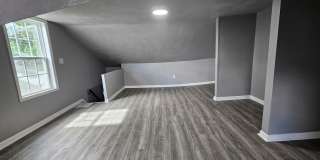 Fully rehabbed 2 bed 1 bath in the south side slopes!! Gallery 1
