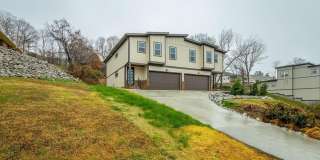 650 Ladd Avenue Gallery 4