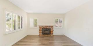 Spacious 4BR House in Redlands Gallery 10