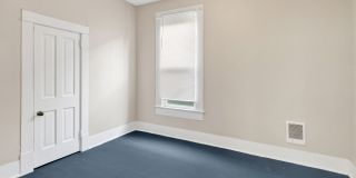 4 Bedroom, 1 Bathroom Home in the York Neighborhood for Rent! Gallery 18