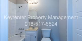 SECTION 8 WELCOME - NEWLY RESTORED - 2 BEDROOM - HARDWOOD FLOORS Gallery 17