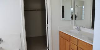Beautiful North Natomas 3/2 plus LOFT!  Please read entire ad prior to requesting a viewing! Gallery 6