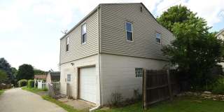 2-Bedroom, 1-Bath Single-Family Home with Integral Garage and Renovated Interior for Rent Gallery 25