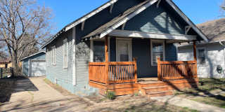 2 bedroom home with garage Gallery 1