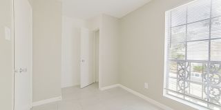 Ashford Willow Falls Gallery 21