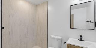 2534 N 11TH Street Gallery 10