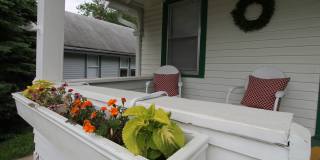 Beautiful 2-bedroom Charmer in Aksarben Gallery 14