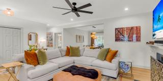 5049 Spaniel Drive Gallery 27