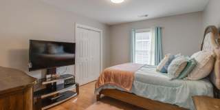1029 Maxcy Street Gallery 10