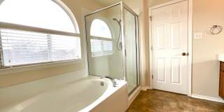 **APPLICATION RECEIVED** Spacious 5-Bedroom Retreat with 2-Car Garage & Prime Location Near Lackland AFB! Gallery 47