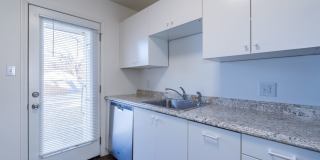 Beautiful Brookside duplex unit - NO PETS Gallery 17