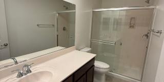 Modern 3-Bedroom Home Built in 2023 – Prime Tucson Location Gallery 22
