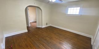 621 Tecumseh Street Gallery 4