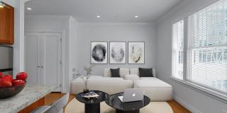 1015 Pierce Apartments Gallery 1