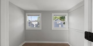 371 Berkeley Road Gallery 21