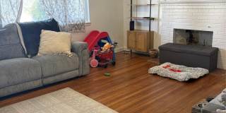 344 E Penn Street Gallery 7