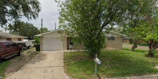 113 East Hoogland Avenue Gallery 1