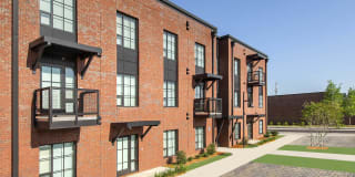 Second Avenue Apartments Gallery 17