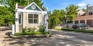 Hickory Creek Central Gallery 23