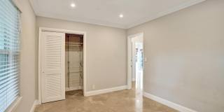 1145 NE 12th Avenue Gallery 28