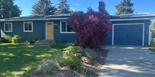 3 Bed, 1.5 Bath with Spacious Backyard! Gallery 3