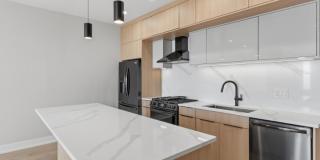7516 North Eastlake Ter. Gallery 7