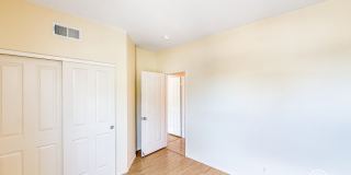 SD: Comfortable 2BD/2BA Townhome in Carmel Mountain Ranch with Community Pool, Attached Garage & In-Unit Laundry Gallery 10