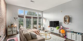 Charming 1BR Condo in Denver Gallery 5