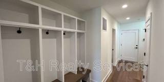 818 Union Street Gallery 9