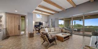 10111 E GRAYTHORN Drive Gallery 14