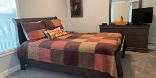 FULLY FURNISHED - Peaceful 4 Bed / 2 Bath Condo Gallery 10