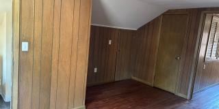 Brick 4 Bedrooms house is South Euclid With 2 Cars Detached Garage for Rent Gallery 39