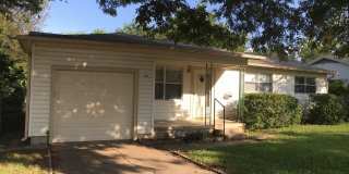 2 WEEKS FREE RENT + $1,295 - Country living in the heart of Copperas Cove! Gallery 1