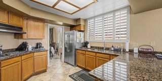 4106 E SUNNYSIDE Drive Gallery 13