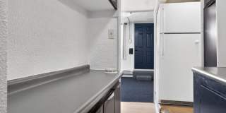 Charming 1BR Duplex in Colorado Springs Gallery 11