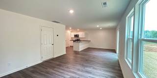 Like NEW 2-story 4 bedroom 2.5 bath Home in the Windcrest Acres Community in Asheboro w/ 1 car-garage/Large yard Gallery 5