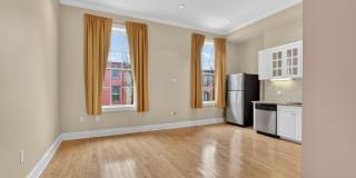 1708 PINE Street unit: 3 Gallery 1