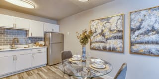 Las Brisas Apartment Homes Gallery 6