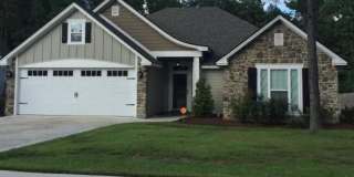 Charming 4-Bedroom Home Near Moody AFB with Hardwood Floors, Spacious Kitchen, and Fenced Backyard! Gallery 1