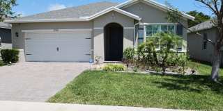 1753 NE White Pine Terrace Gallery 1