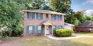3 Bed, 2 and a half bath in Prattville at a great price! Gallery 1