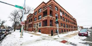 5300 S Michigan Ave Gallery 38