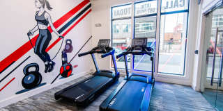 Urban Loft Co. Downtown Gallery 10