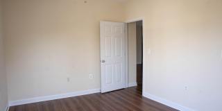 42480 ROCKROSE Square unit: 303 Gallery 13