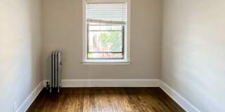 5158-62 N Leavitt / 2209-11 W Foster Gallery 24