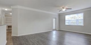 Lakeside at Town Center Apartments Gallery 62