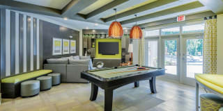 Advenir at One Eleven Gallery 5